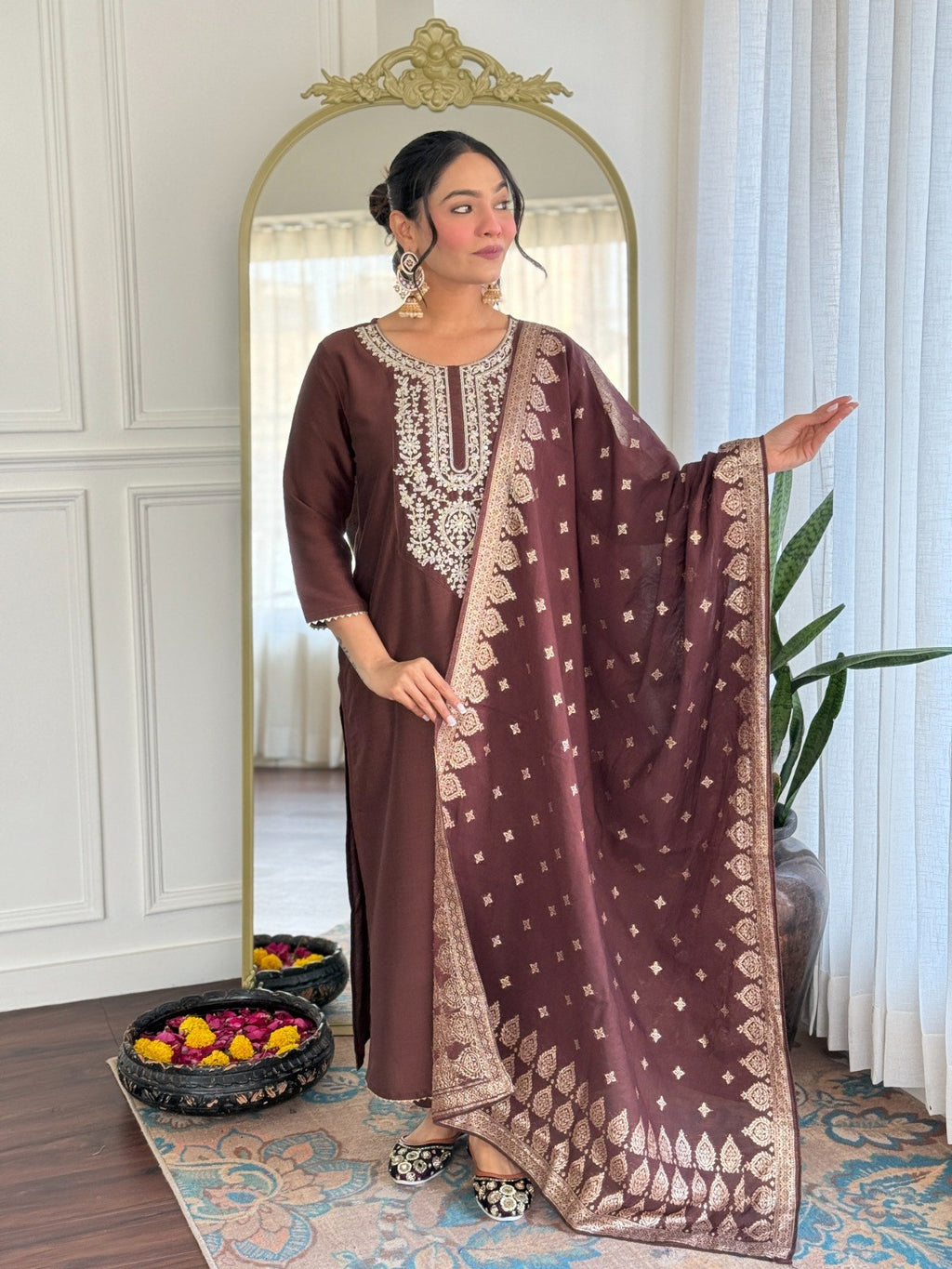 Trendy Naari Printed Kurta, Trouser/Pant & Dupatta Set.