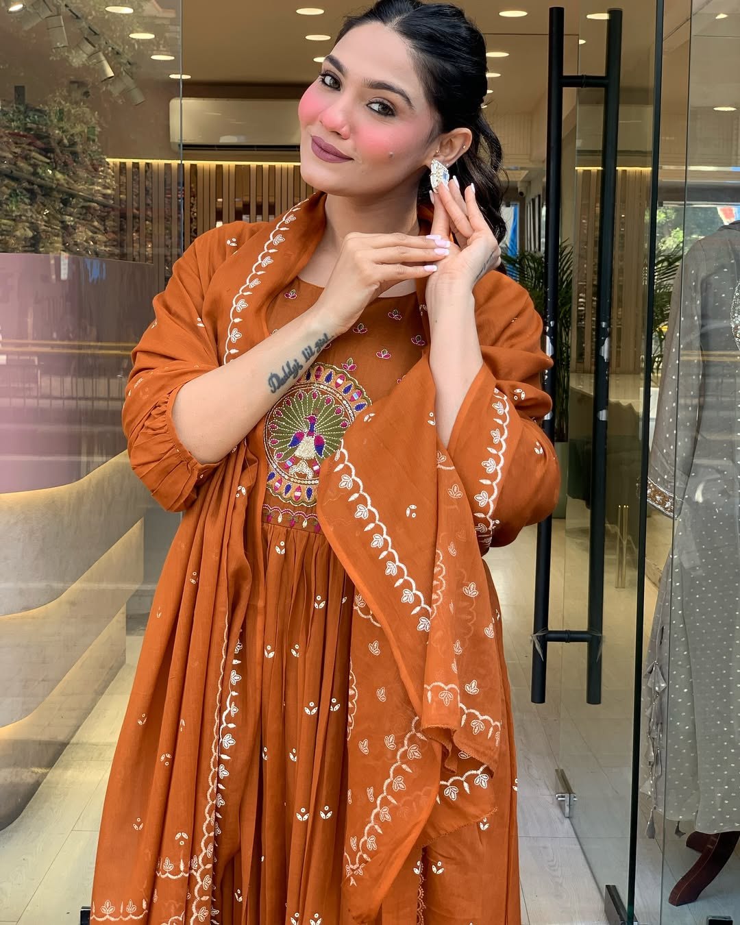 Trendy Naari Printed Kurta, Trouser/Pant & Dupatta Set.