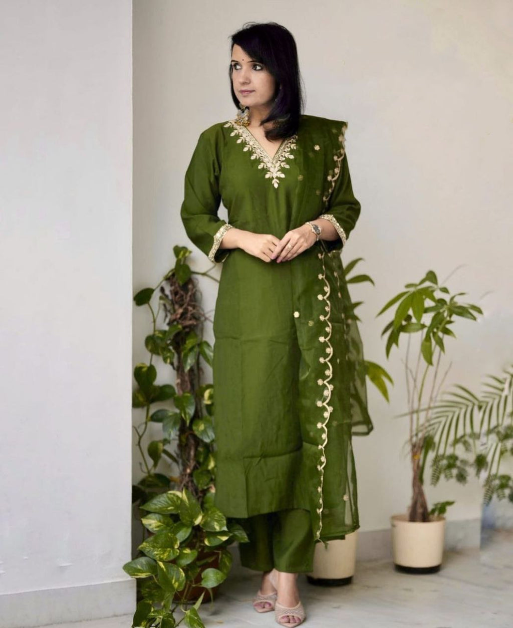 Trendy Naari Printed Kurta, Trouser/Pant & Dupatta Set